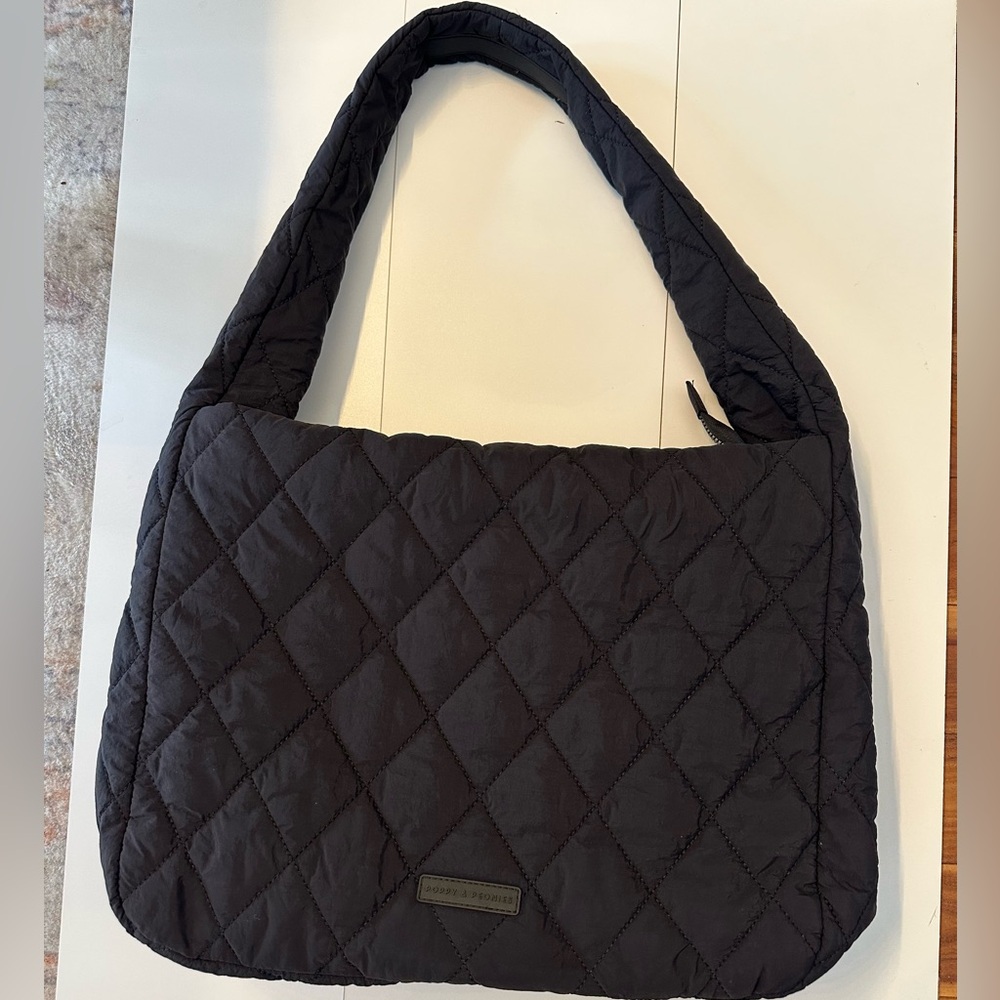 Poppy And Peonies Quilted Shoulder Bag - Black